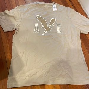 American Eagle T-shirt
